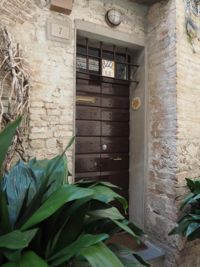 Azzi B&B Comfortably, In The Quietness Of The Perugia Historical Centre Екстериор снимка